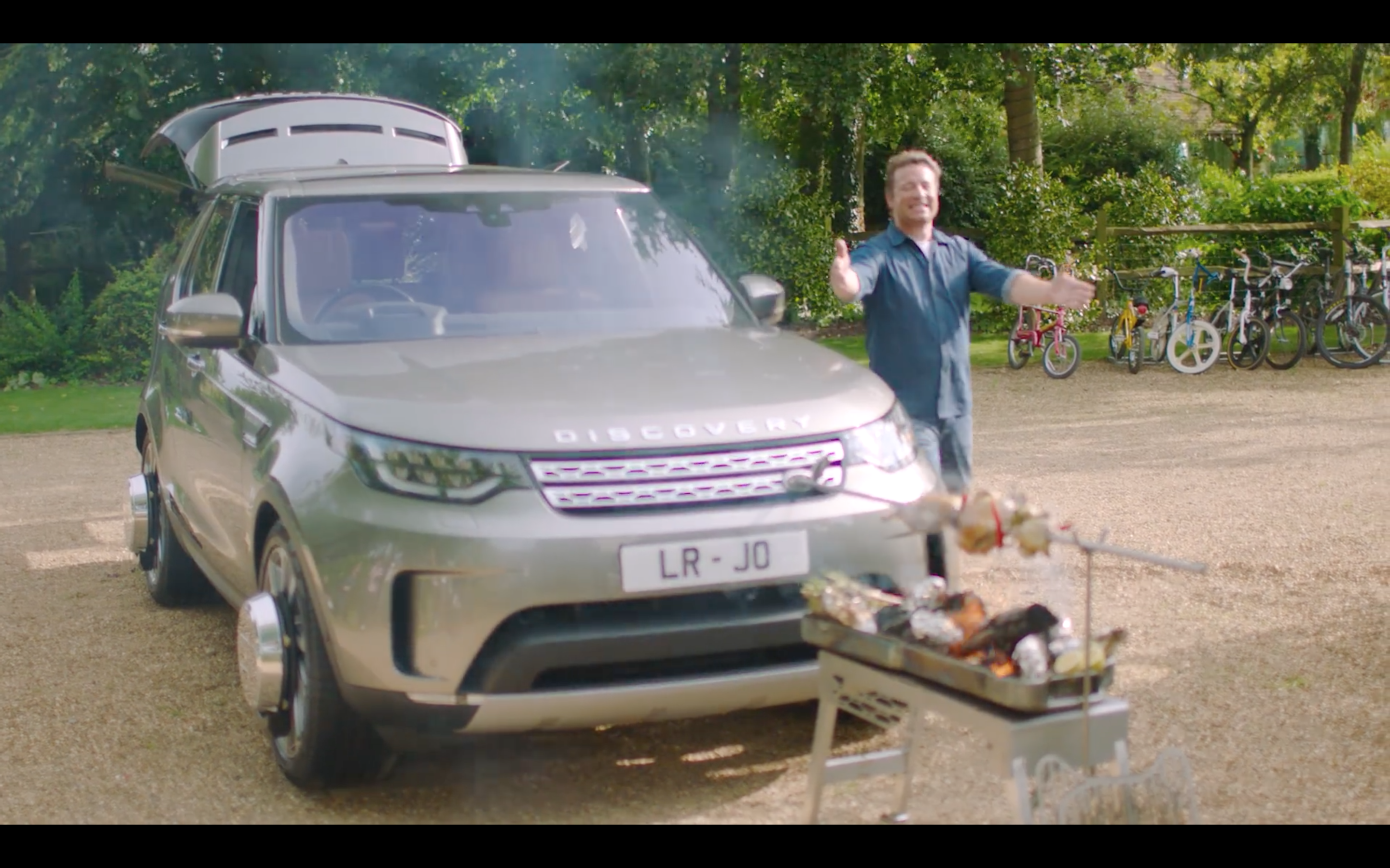 Land Rover Discovery & Jamie Oliver?